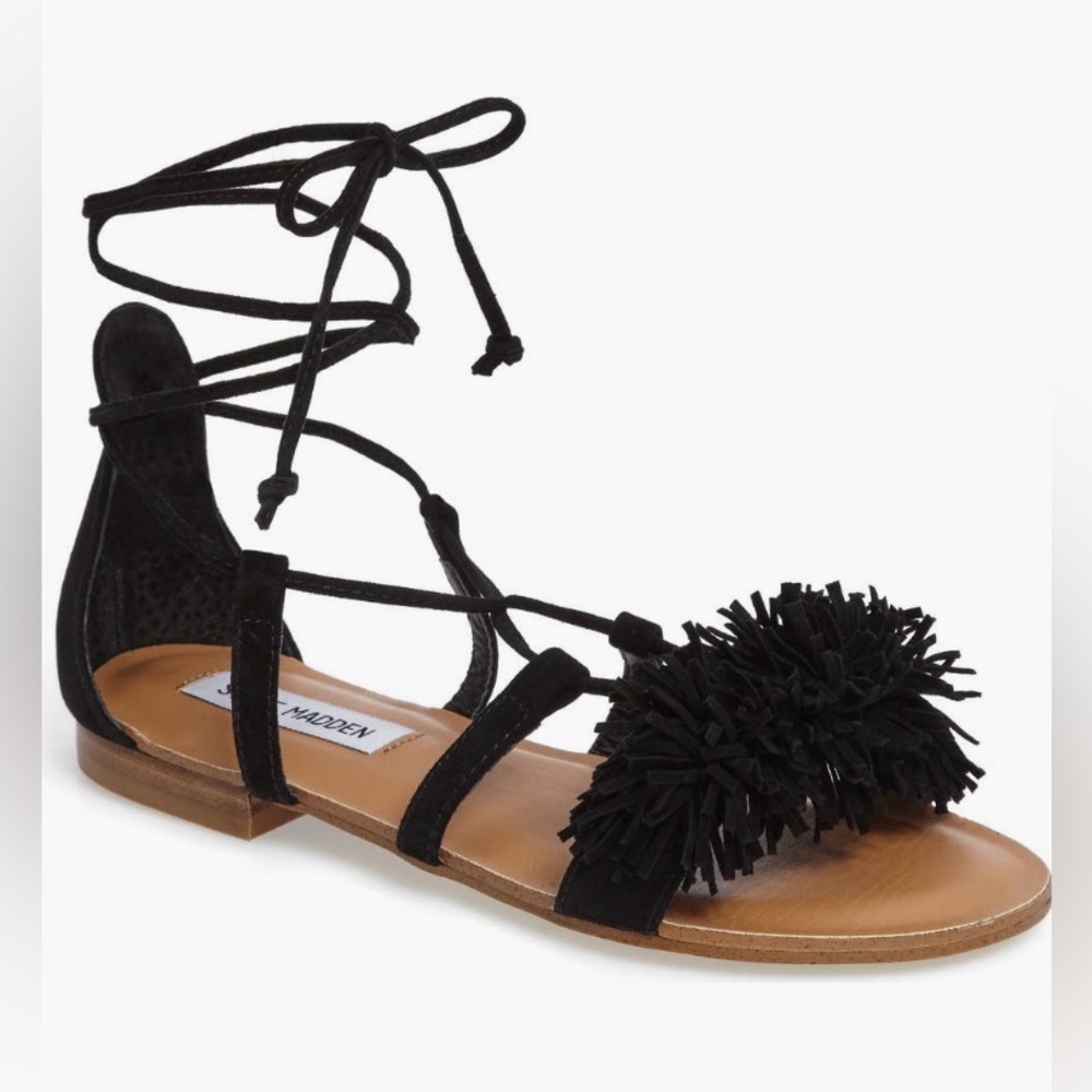 EUC STEVE MADDEN Swizzle Suede Pom Pom Gladiator Sandals Size 7M Black Worn 1x!